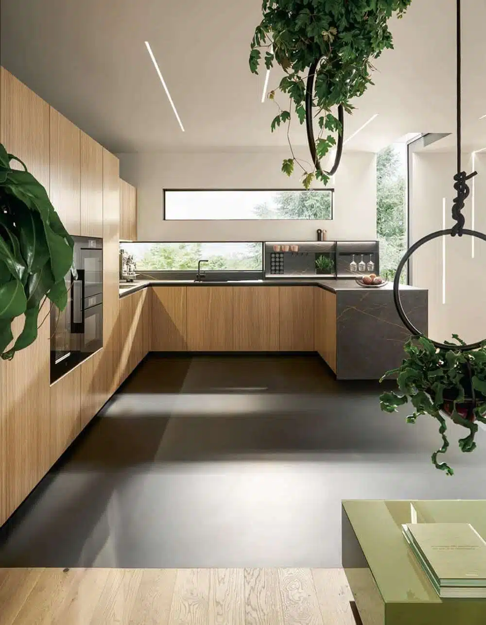 next125 Design U-Küche grifflos mit geriffelten Holzfronten